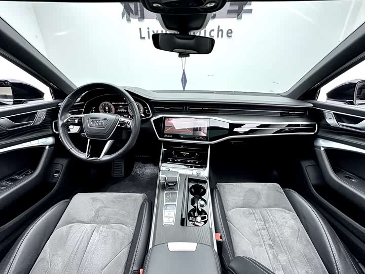 Zdjęcie 9 - Audi A6L