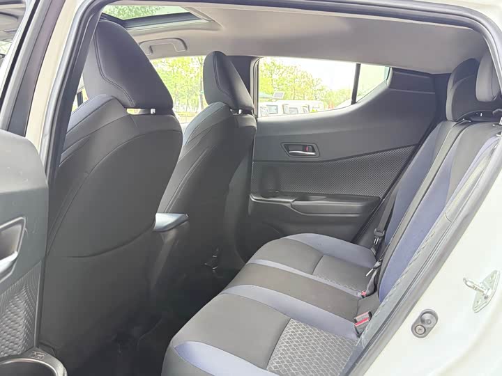 Toyota C-HR 2022 2022款 2.0L 舒适版