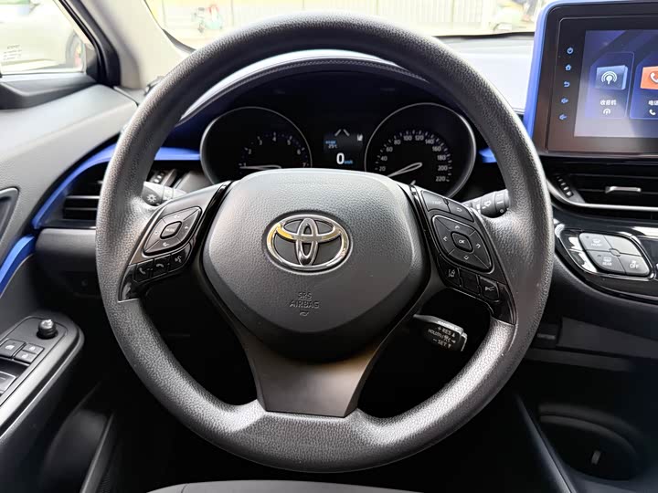 Toyota C-HR 2022 2022款 2.0L 舒适版