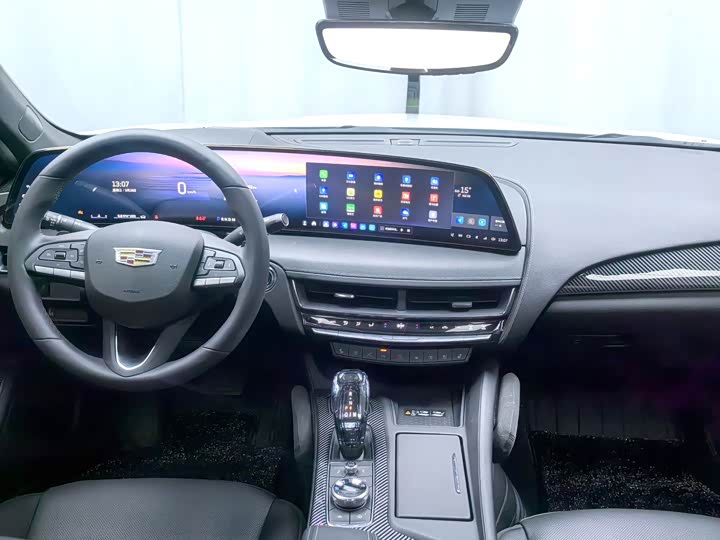 Cadillac CT5 2025 2025款 28T 赛道性能版