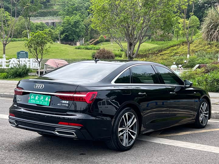 Photo 6 - Audi A6L