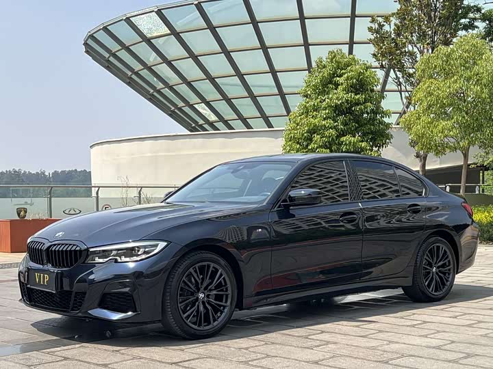 Фото 1 - BMW 3 Series