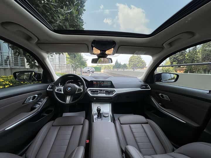 Фото 9 - BMW 3 Series