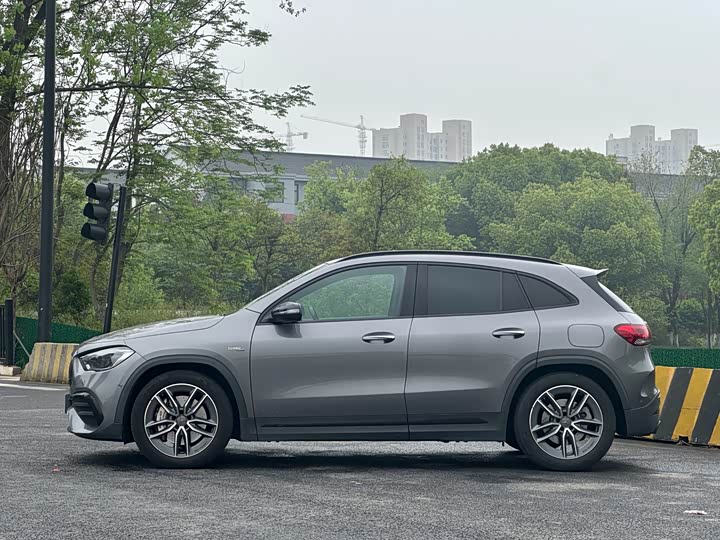Mercedes-Benz GLA-Class AMG 2022 2022款 AMG GLA 35 4MATIC