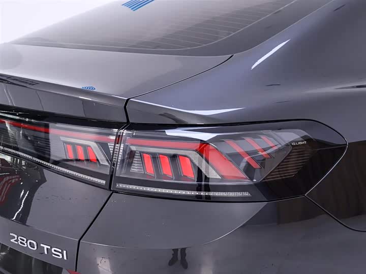 Volkswagen Lamando L 2024 2024款 凌渡L 280TSI DSG炫辣版