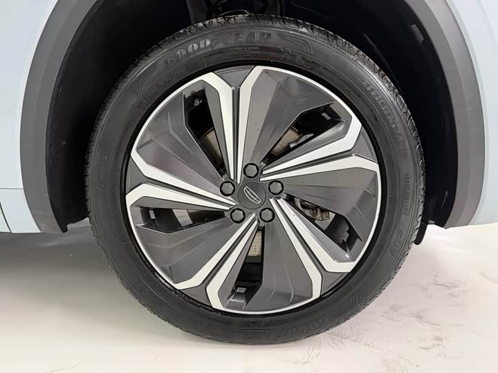 Zdjęcie 4 - Geely Monjaro