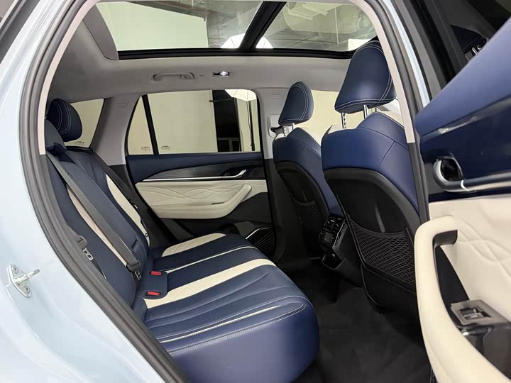 Zdjęcie 6 - Geely Monjaro