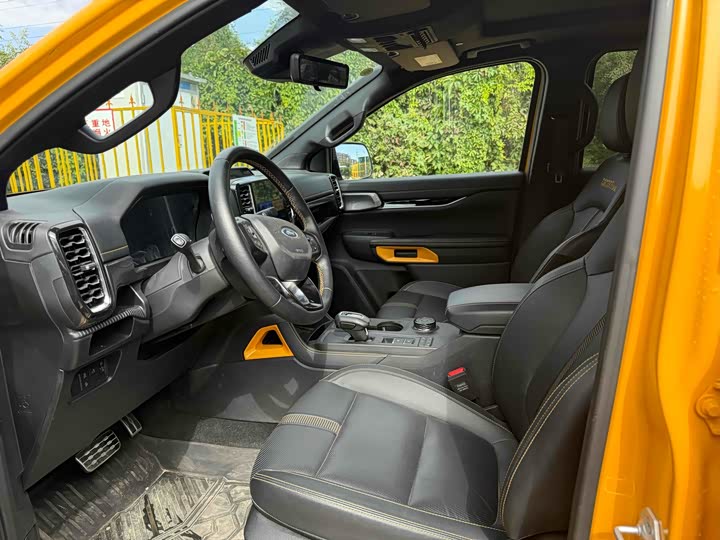 Ford Ranger 2023 2023款 野地四驱自动版 汽油