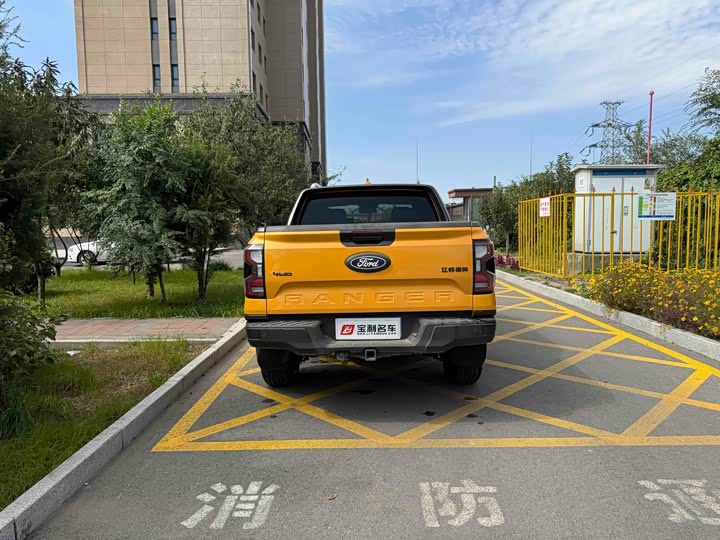 Ford Ranger 2023 2023款 野地四驱自动版 汽油