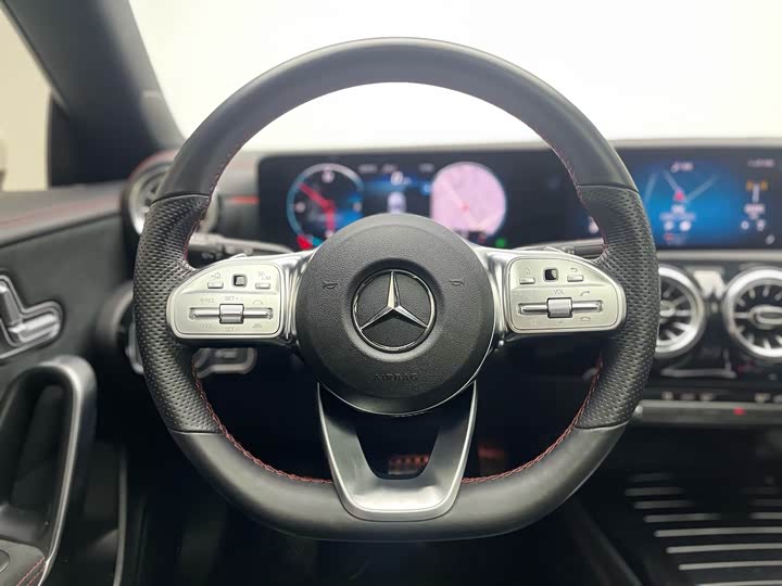Mercedes-Benz CLA-Class 2021 2021款 CLA 200 猎跑车