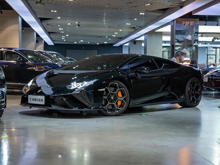 2023 Lamborghini Huracán