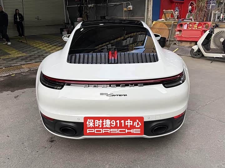 صورة 5 - Porsche 911