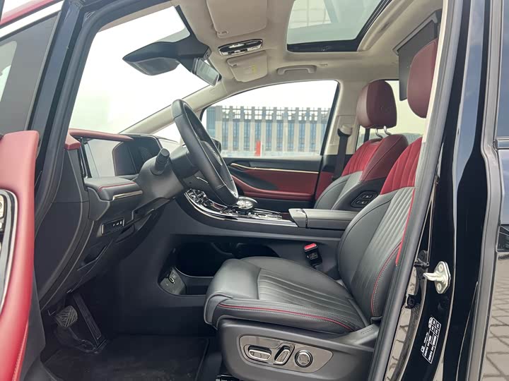 GAC Trumpchi E9 2023 2023款 E9 宗师