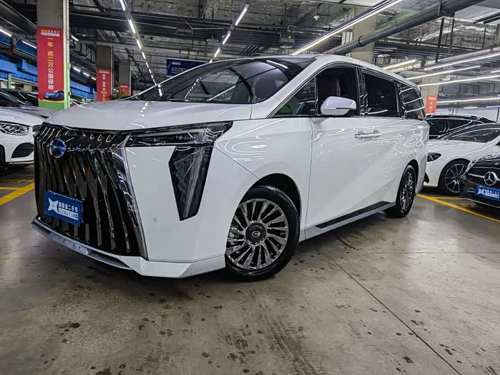 GAC Trumpchi M8 2025 2025款 宗师系列 超级混动版