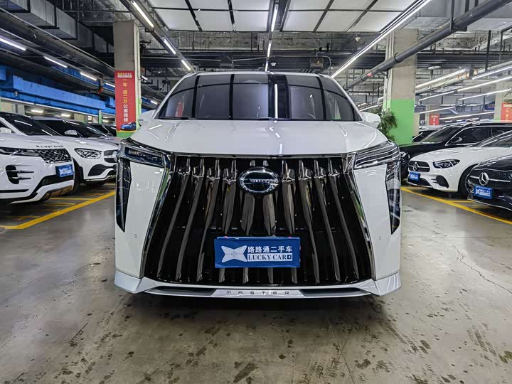 GAC Trumpchi M8 2025 2025款 宗师系列 超级混动版