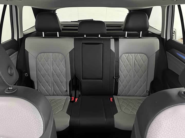 Volkswagen Tavendor 2023 2023款 380TSI 四驱R-Line巡游版