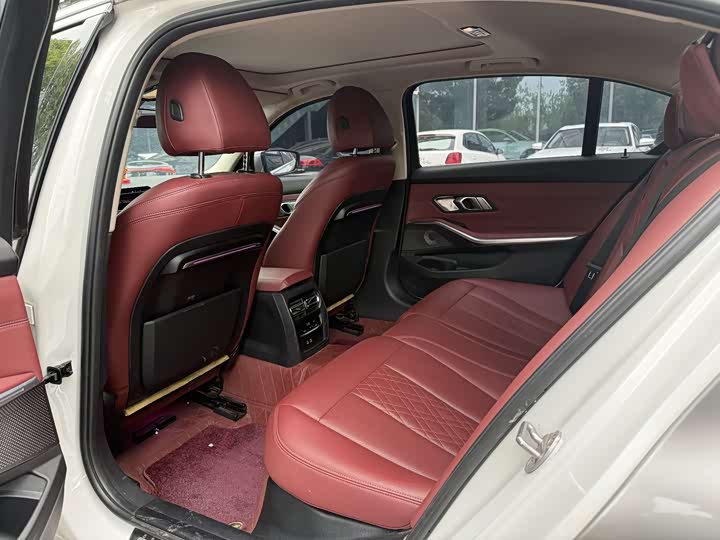 Zdjęcie 6 - BMW 3 Series