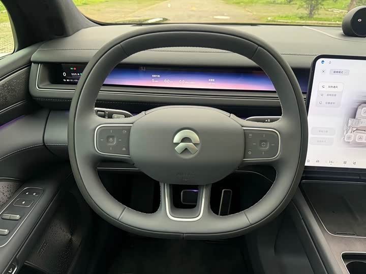 Nio ES8 2026 2026款 六座行政豪华版