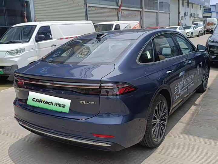 Geely Galaxy A7 2025 2025款 EM-i 150km 星舰版