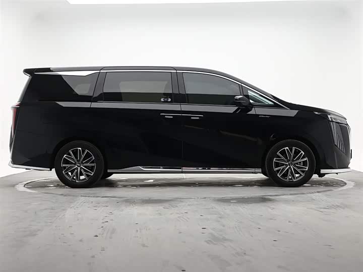 Фото 6 - GAC Trumpchi M8
