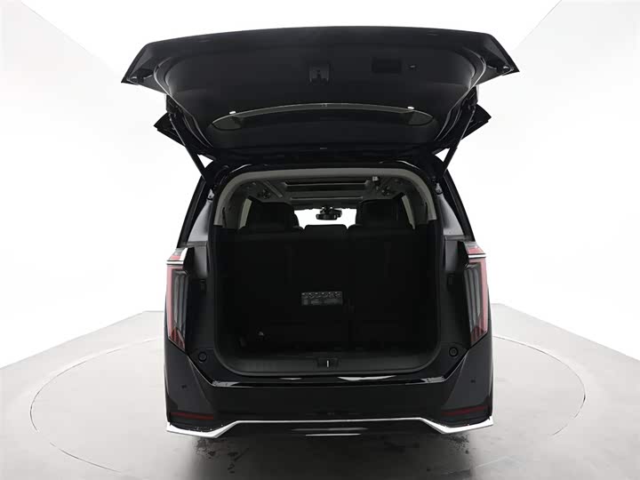 Фото 8 - GAC Trumpchi M8