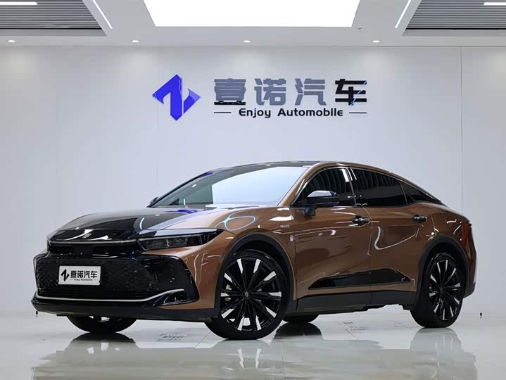Toyota Crown SportCross 2023 2023款 2.4T SportCross HEV四驱至尊版