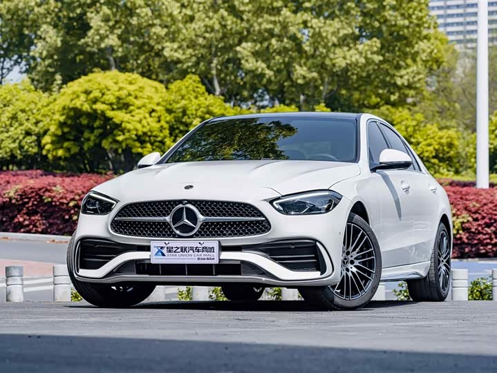 Фото 2 - Mercedes-Benz C-Class