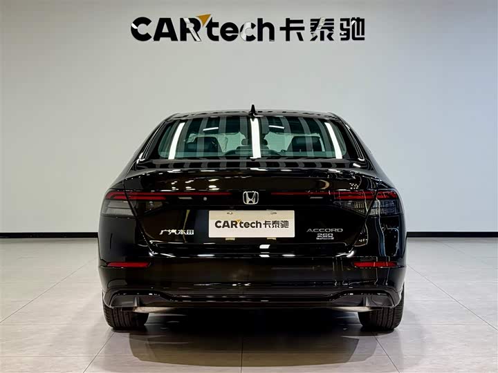 Honda Accord 2025 2025款 运动系列 260TURBO 豪华版