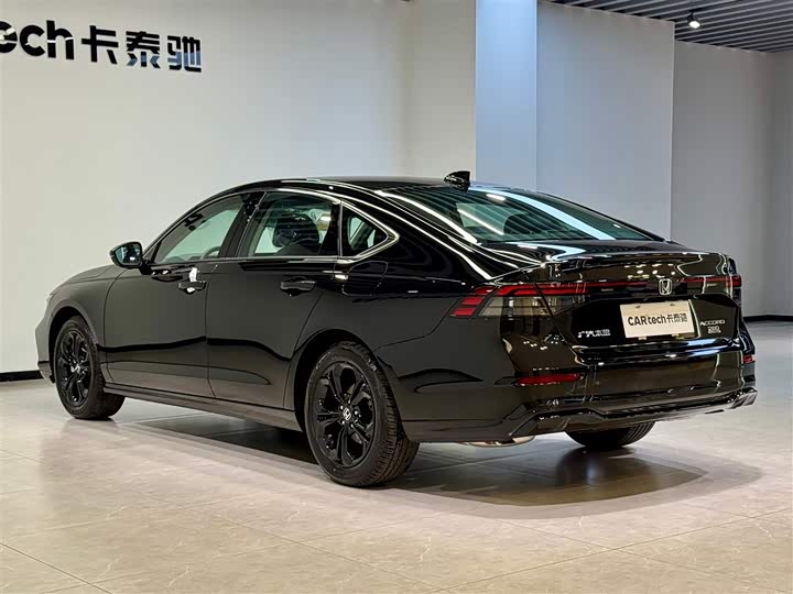 Honda Accord 2025 2025款 运动系列 260TURBO 豪华版