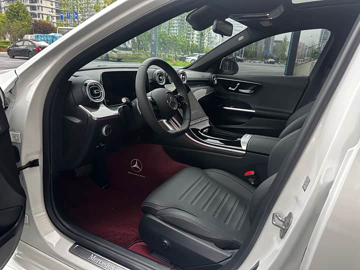 Mercedes-Benz C-Class 2025 2025款 C 260 L 运动版