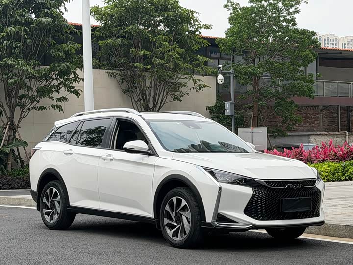 Dongfeng Aeolus Yixuan GS 2021 2021款 230T 自动追月版