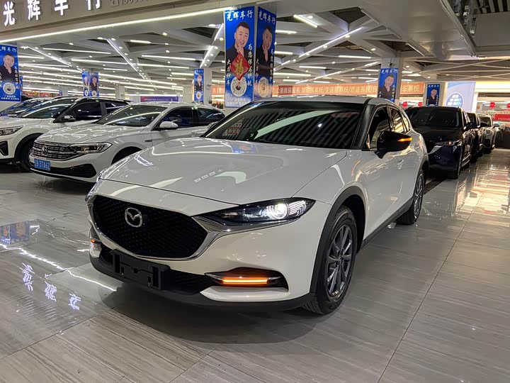 Mazda CX-4 2021 2021款 2.0L 自动两驱蓝天活力版
