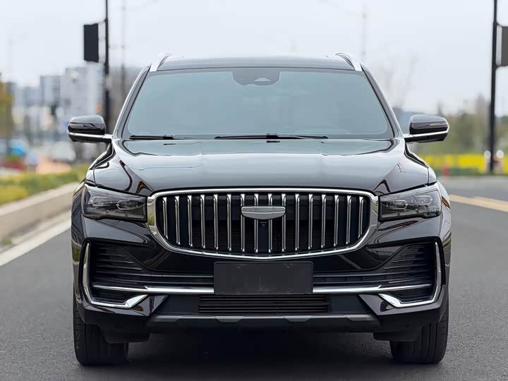 Фото 2 - Geely Monjaro