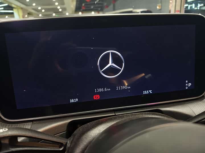 صورة 5 - Mercedes-Benz C-Class