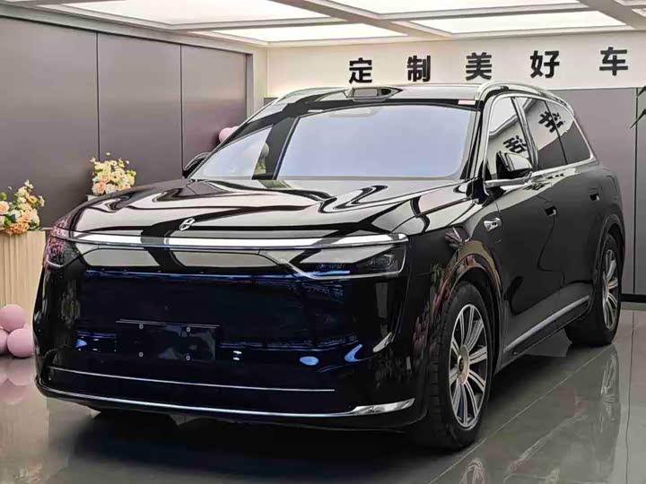Aito M8 2025 2025款 增程 Max+版 53.4kWh 5座版 (192线激光雷达）