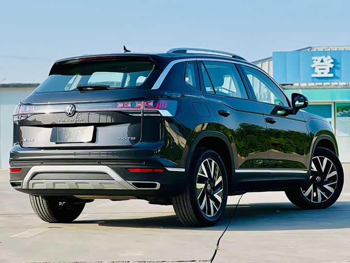 Volkswagen Tayron 2024 2024款 300TSI 两驱豪华Plus进阶版