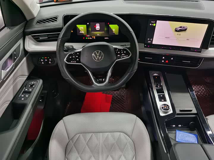 Volkswagen Tavendor 2024 2024款 380TSI 四驱R-Line巡游 众享款