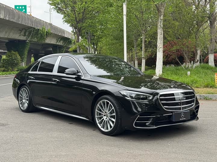 Фото 3 - Mercedes-Benz S-Class