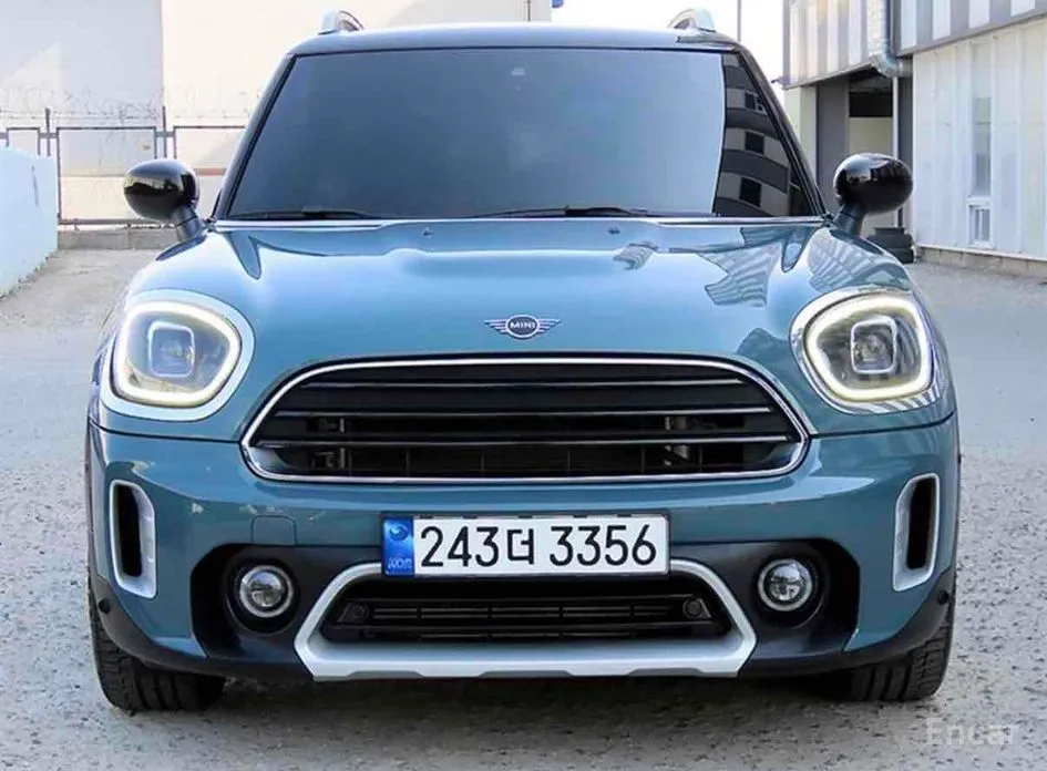 Mini Countryman 2011 Classic Plus Launch Pack