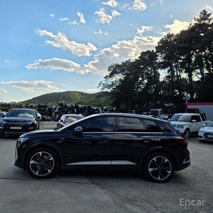 2022 Audi Q4 e-tron