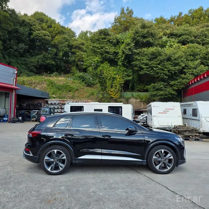 2022 Audi Q4 e-tron