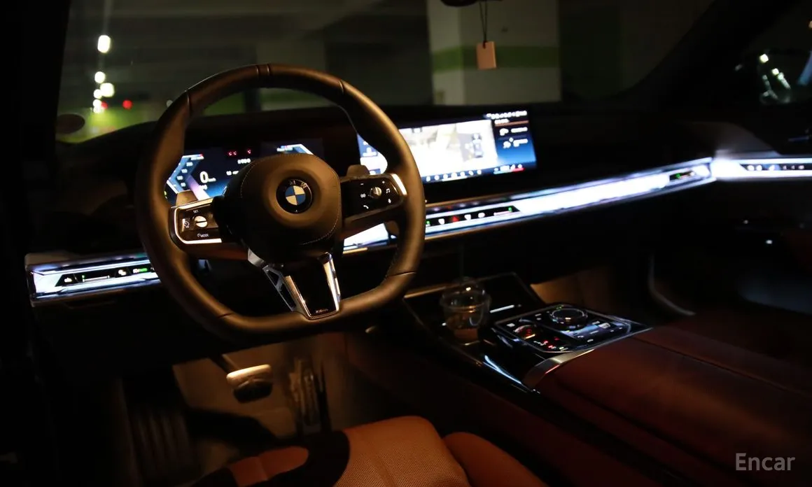 BMW 7 Series 2022 740d xDrive M Sport