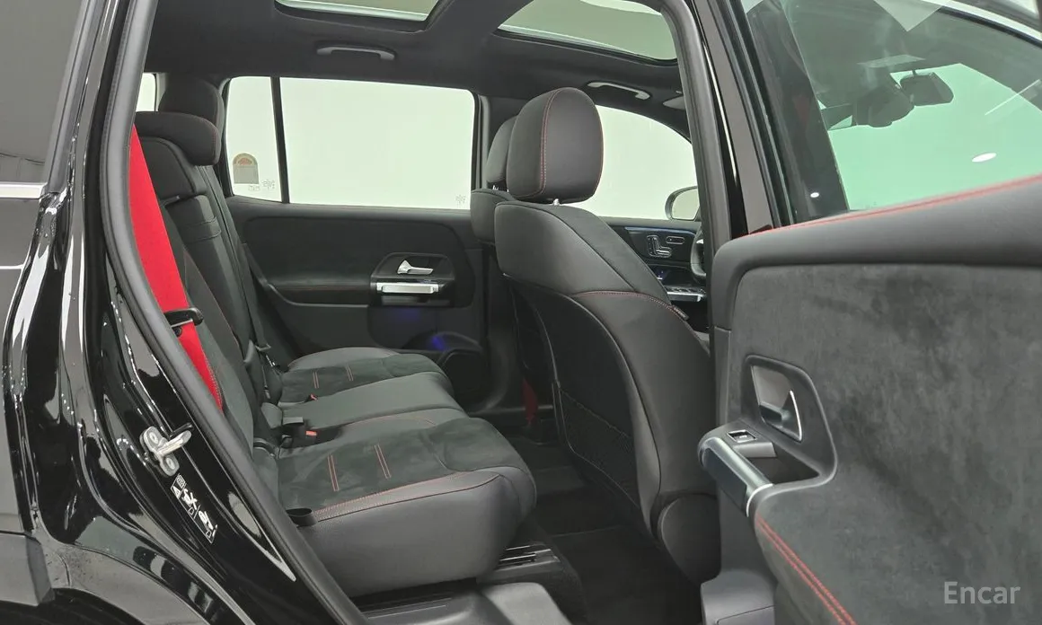 Mercedes-Benz GLB-Class 2020 AMG GLB35 4MATIC