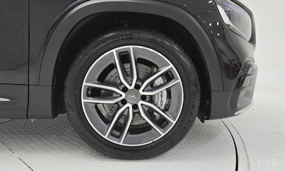 Mercedes-Benz GLB-Class 2020 AMG GLB35 4MATIC