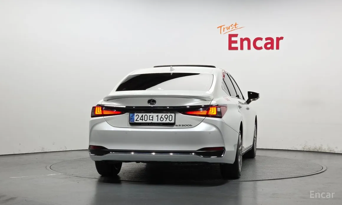 Lexus ES 2018 Executive