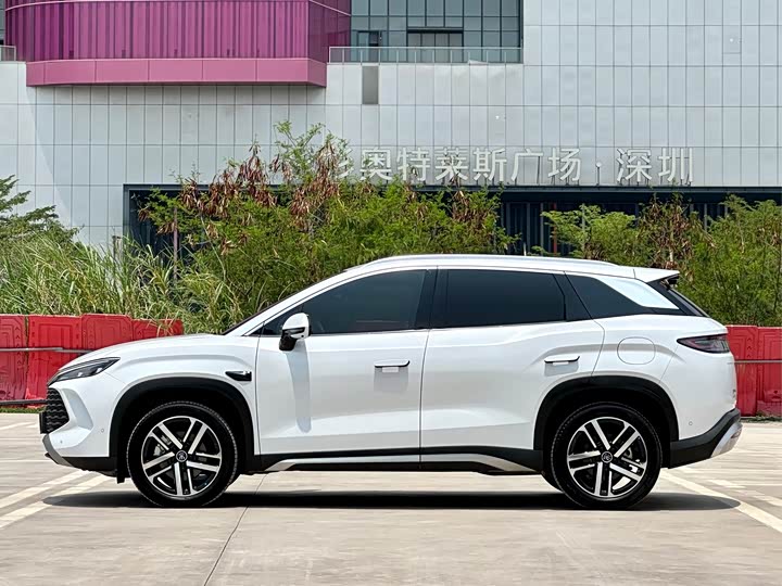 BYD Song L DM-i Hybrid 2025 2025款 智驾版 112km 领先型