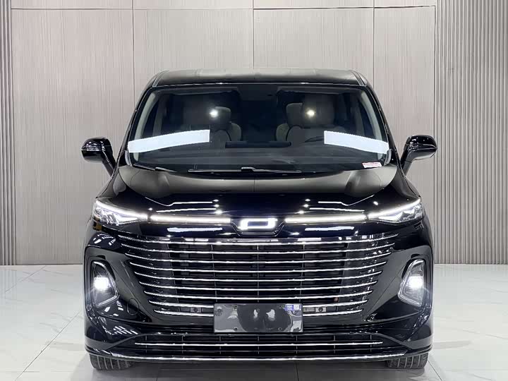2023 Bestune M9