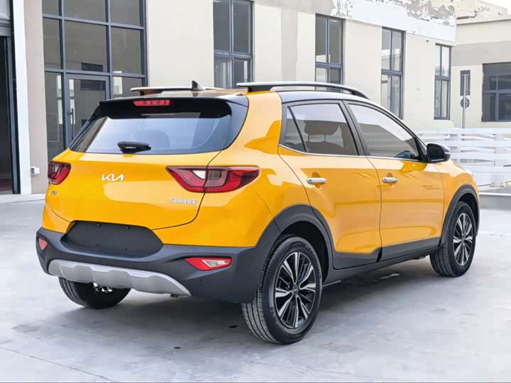 Kia KX1 2021 2021款 1.4L CVT天窗款