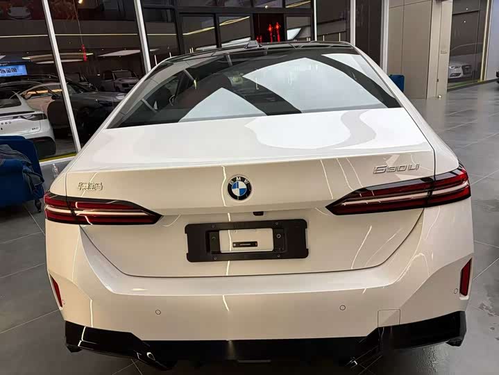 BMW 5 Series 2026 2026款 530Li 领先型 M运动套装