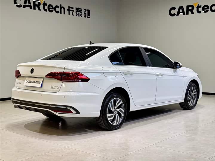 Volkswagen Bora 2025 2025款 200TSI DSG悦行导航版